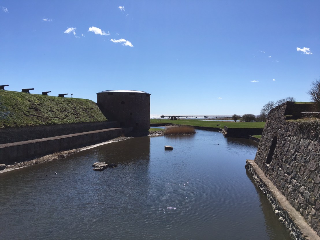 ECF49C83-D63E-4EAE-914F-9745219DD01F